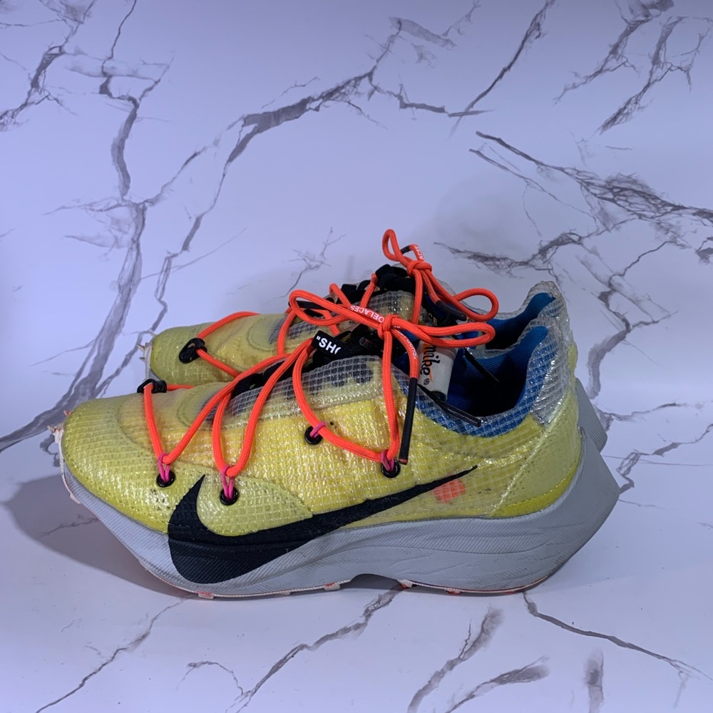 Off-White Nike Vapormax Yellow size 6.5 women’s